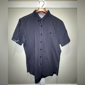 7 DIAMONDS VINTAGE. Medium short sleeve shirt.